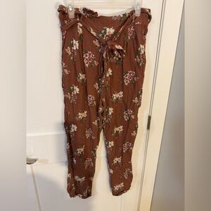 American Eagle Outfitters Floral Rust Pants